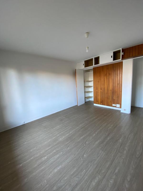 Studio - 28 m² - 1 pièce