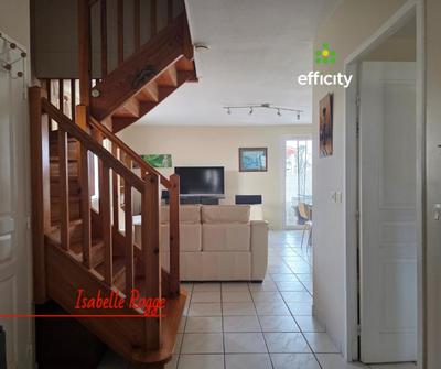 Maison - 95 m² - 4 pièces