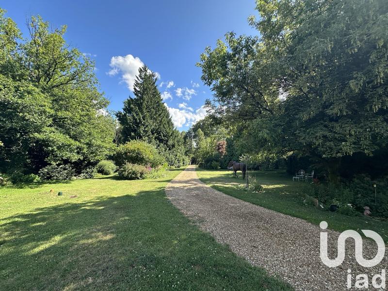 Maison - 186 m² - 9 pièces