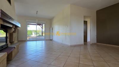 Maison - 137 m² - 6 pièces