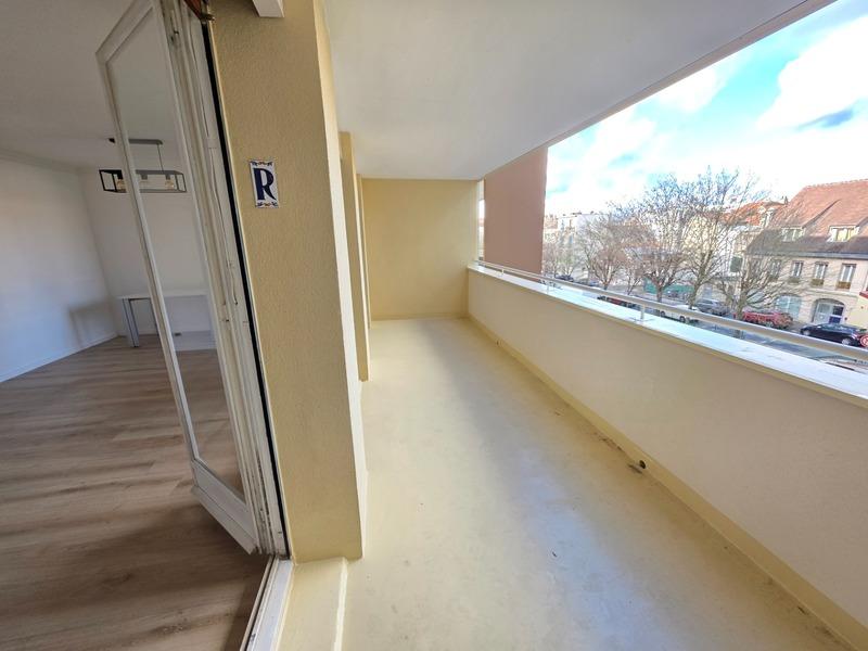 Appartement - 82 m² - 4 pièces