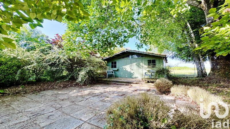 Maison - 244 m² - 8 pièces