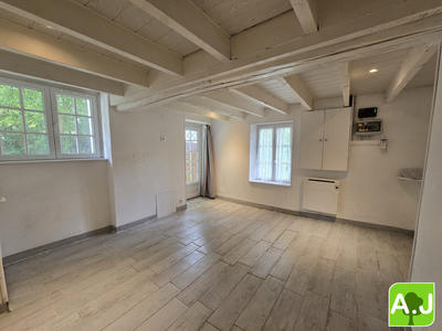 Maison - 70 m² - 4 pièces