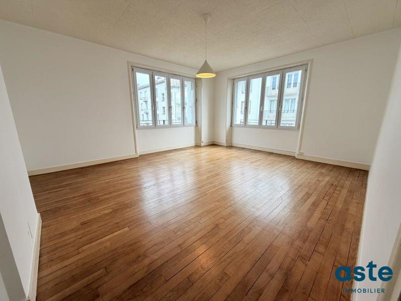 Appartement - 78 m² - 3 pièces