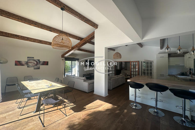 Maison - 159 m² - 5 pièces