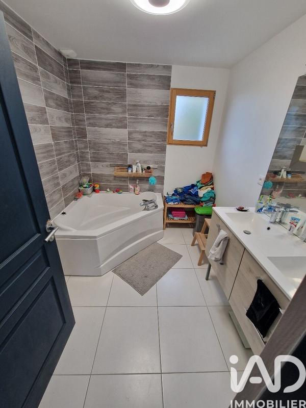 Maison - 136 m² - 4 pièces