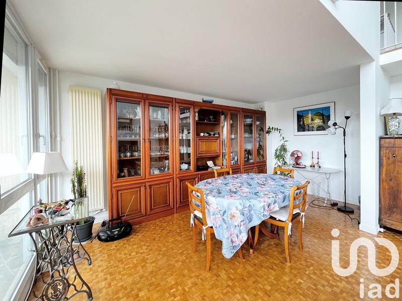 Appartement - 122 m² - 6 pièces