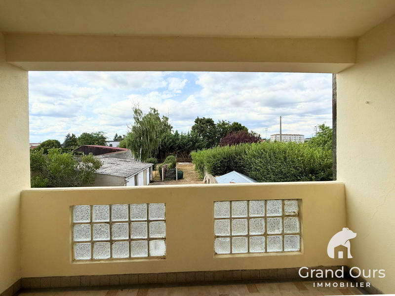 Appartement - 98 m² - 5 pièces