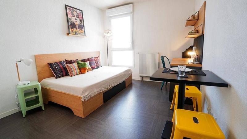 Studio - 24 m² - 1 pièce