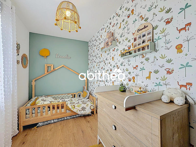 Maison - 95 m² - 4 pièces