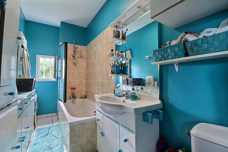 Maison - 92 m² - 5 pièces