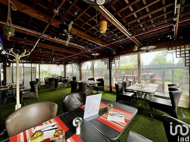 Local commercial - 305 m²