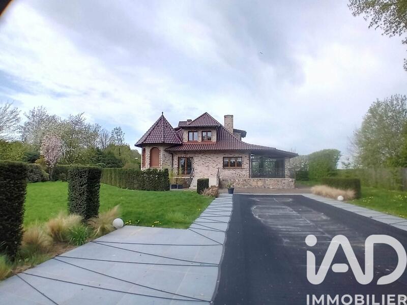 Maison - 150 m² - 5 pièces