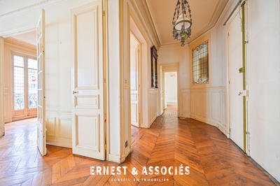 Appartement - 124 m² - 5 pièces