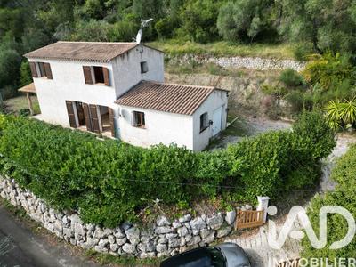 Maison - 103 m² - 5 pièces