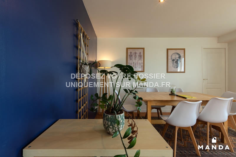 Chambre - 9 m² - 5 pièces