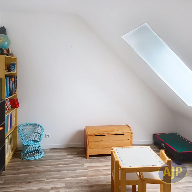 Maison - 110 m² - 6 pièces