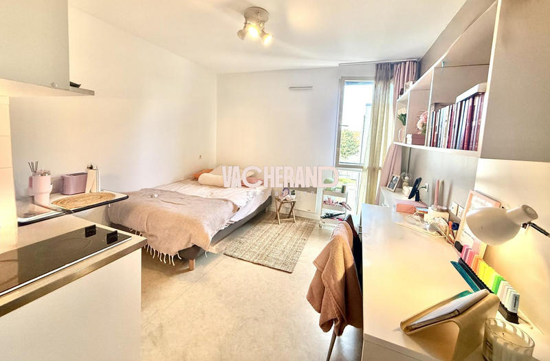 Appartement - 18 m² - 1 pièce