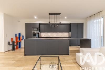 Appartement - 75 m² - 3 pièces