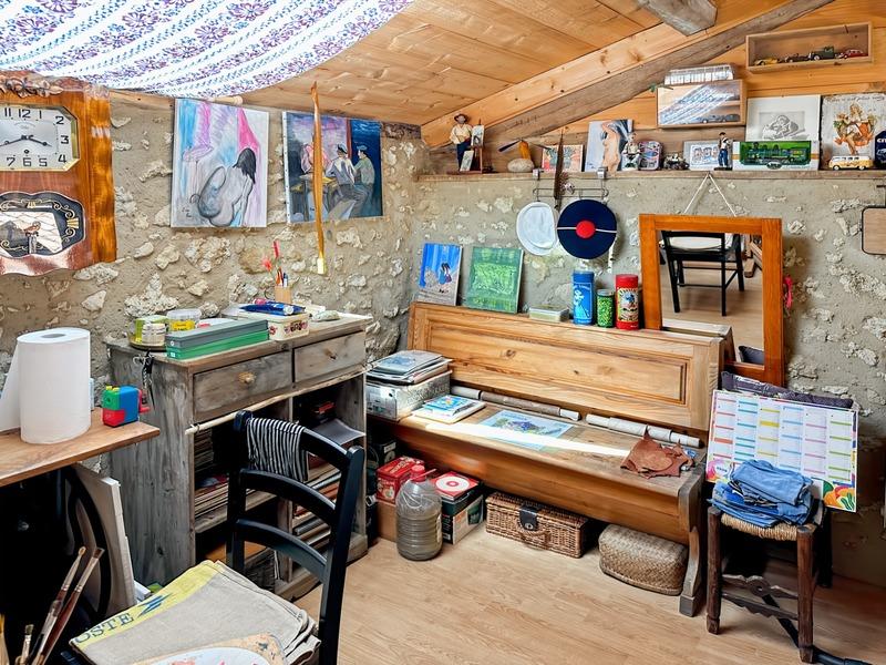 Maison en pierre - 89 m² - 4 pièces