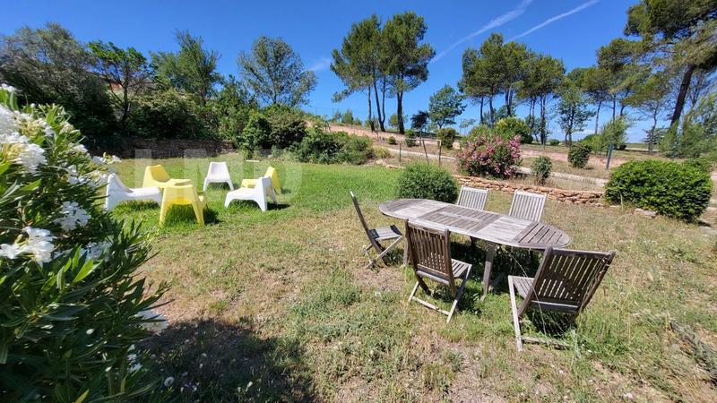 Maison - 220 m² - 9 pièces