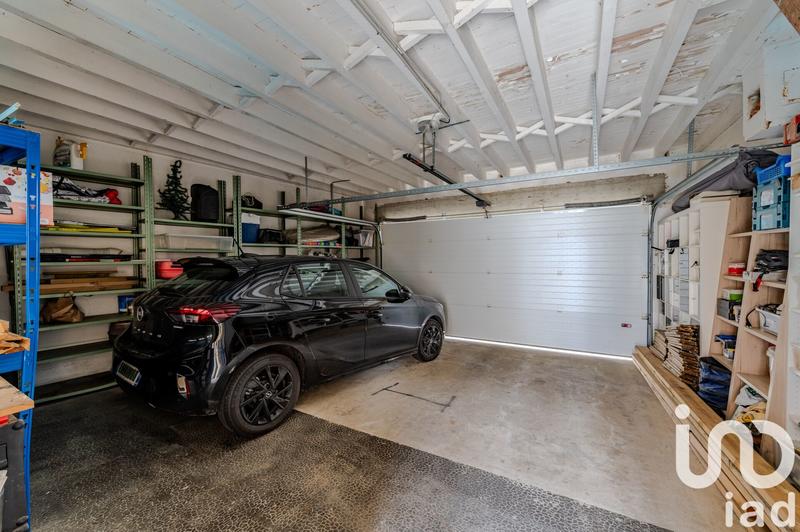 Maison de ville - 220 m² - 9 pièces