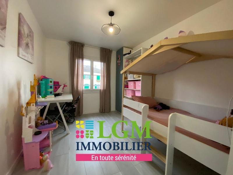 Appartement - 119 m² - 6 pièces