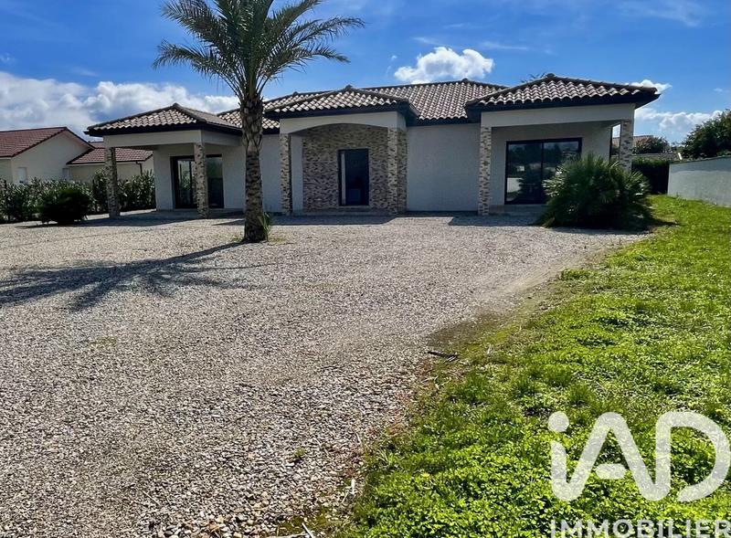 Maison - 150 m² - 4 pièces