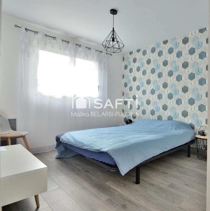 Maison - 98 m² - 4 pièces