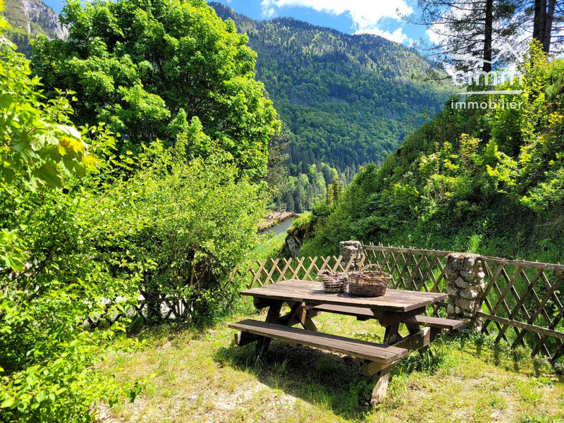 Local commercial - 354 m²