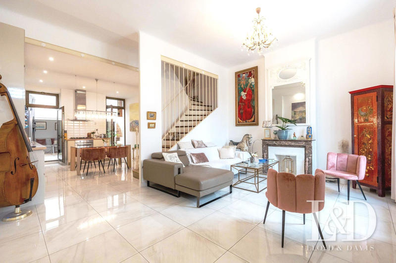 Maison - 170 m² - 5 pièces