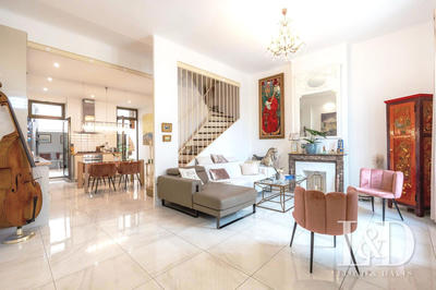 Maison - 170 m² - 5 pièces