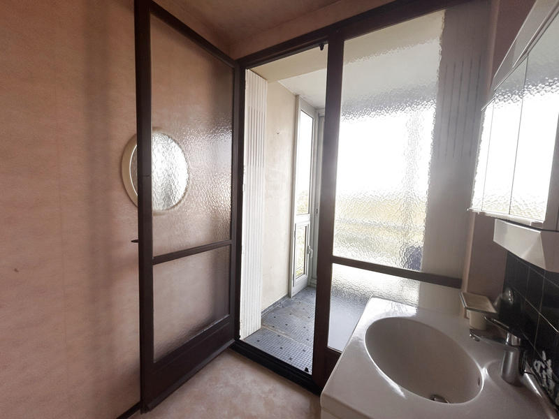 Appartement - 82 m² - 4 pièces