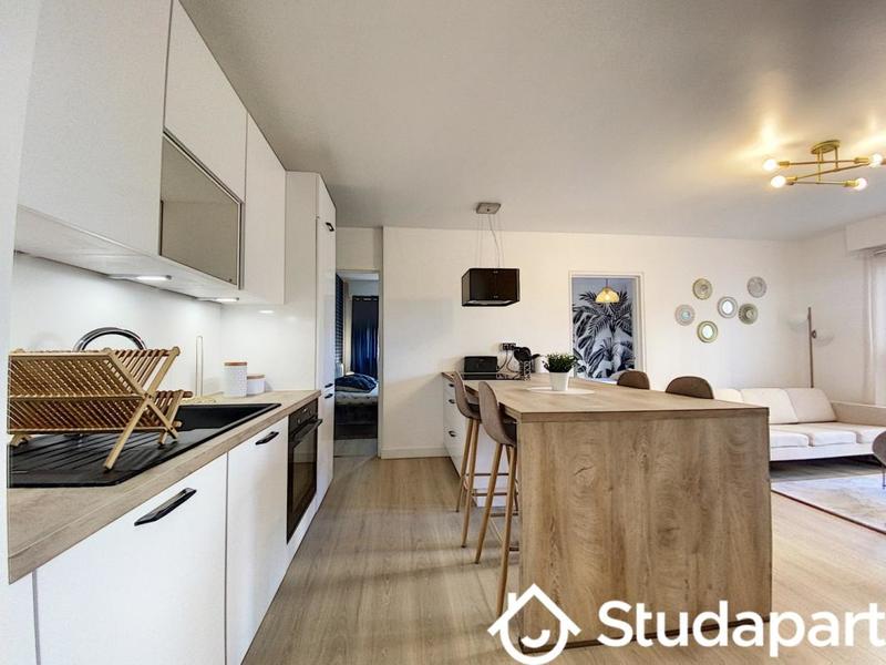 Chambre - 10 m² - 1 pièce