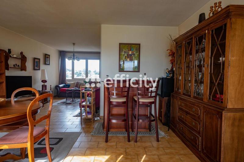 Appartement - 110 m² - 5 pièces