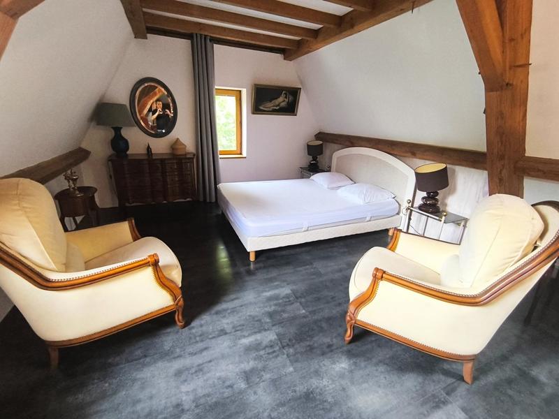 Maison - 180 m² - 7 pièces