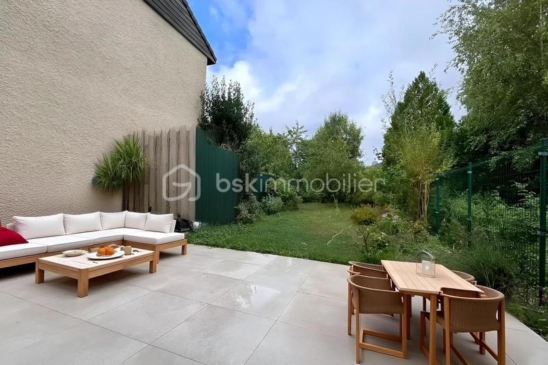 Pavillon - 125 m² - 6 pièces