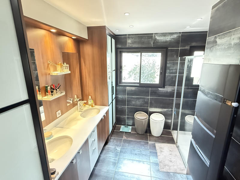 Villa - 145 m² - 4 pièces