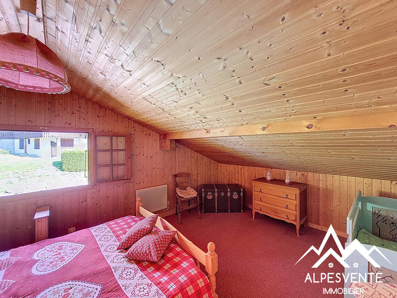 Châlet - 115 m² - 8 pièces