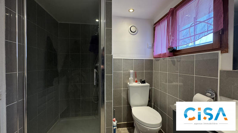 Maison - 146 m² - 7 pièces