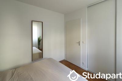 Chambre - 10 m² - 1 pièce