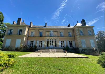 Château - 750 m² - 26 pièces