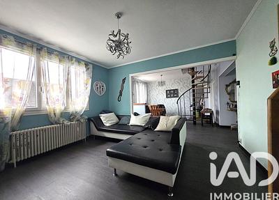 Maison - 130 m² - 6 pièces