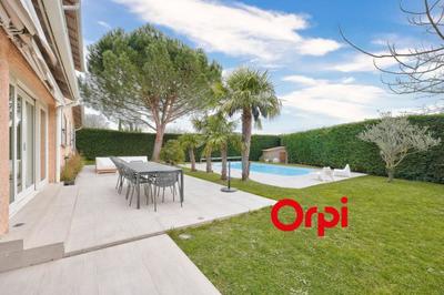 Maison - 170 m² - 5 pièces