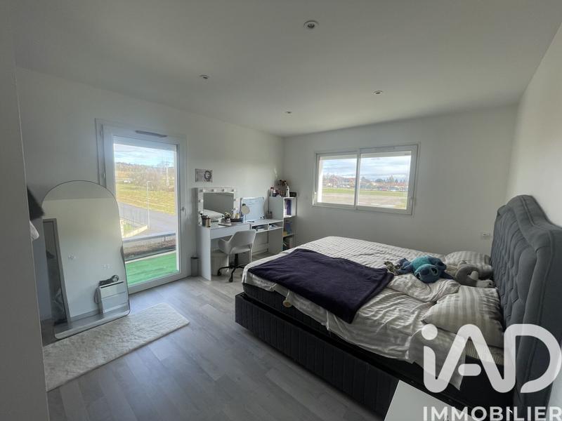 Maison - 127 m² - 5 pièces