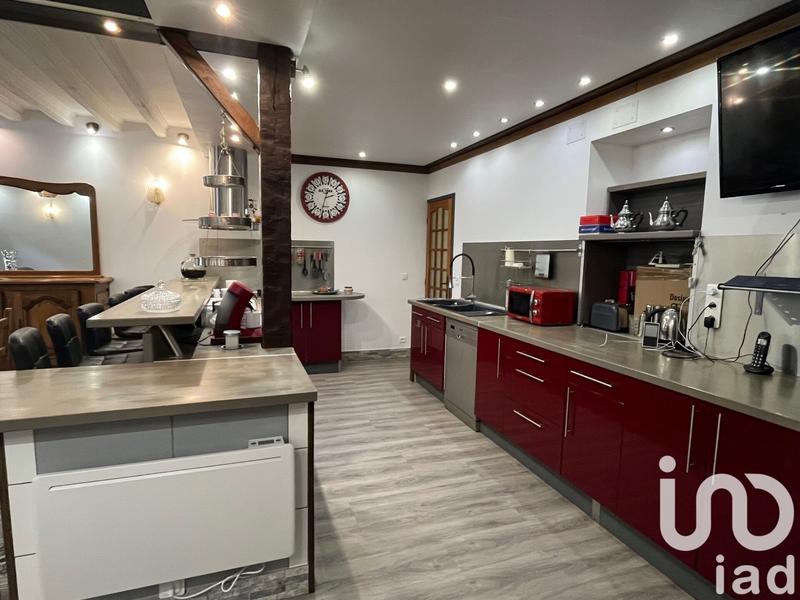 Maison - 287 m² - 12 pièces