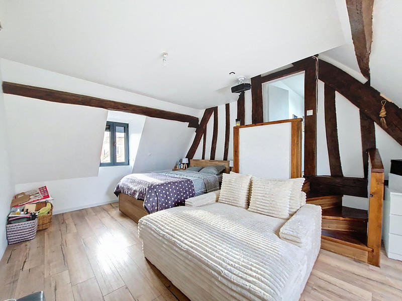 Maison - 83 m² - 4 pièces