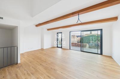 Duplex - 110 m² - 4 pièces