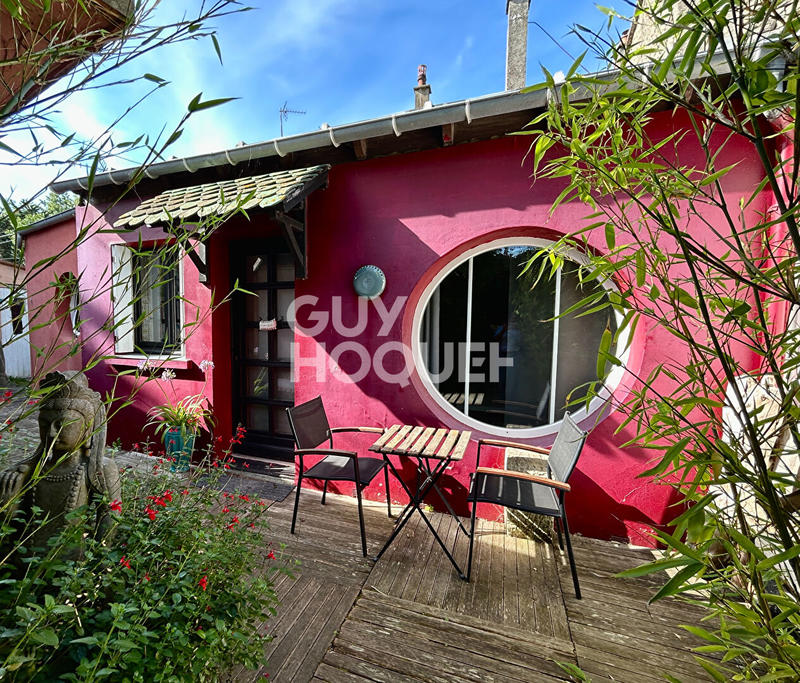 Maison - 224 m² - 8 pièces