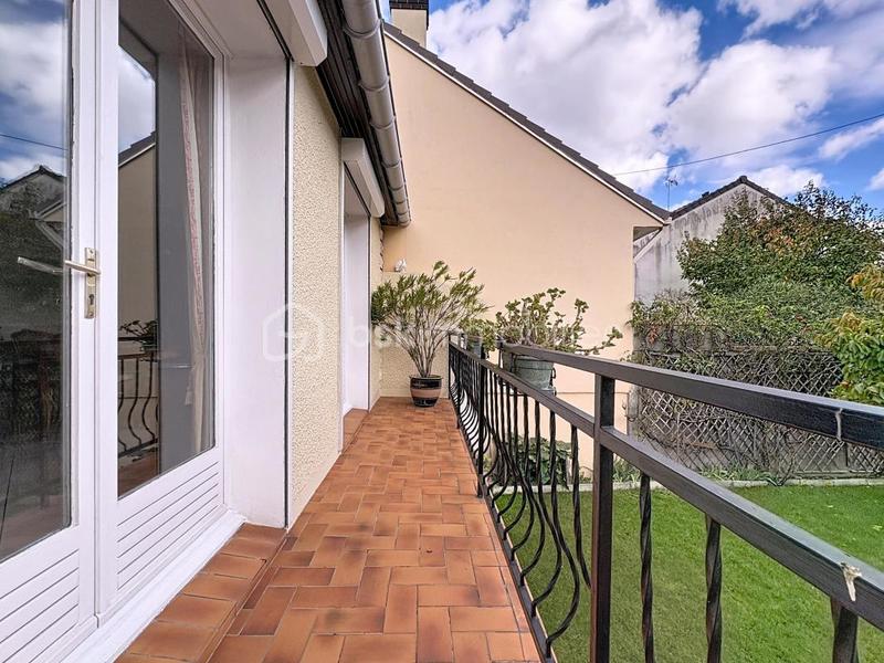 Maison - 120 m² - 3 pièces